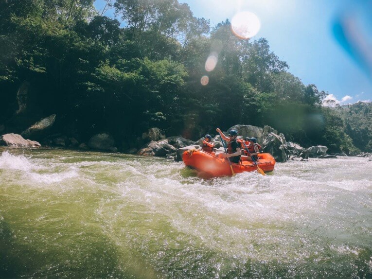 Rafting in Medellin: an opportunity to discover the forgotten region of eastern Antioquia