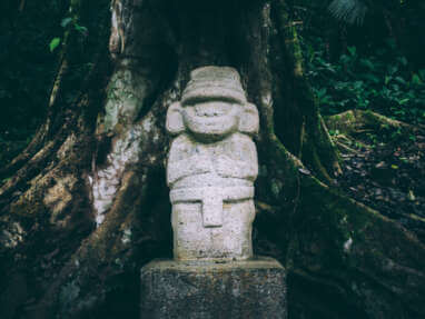 Visit San Agustin archaeological parks travel guide
