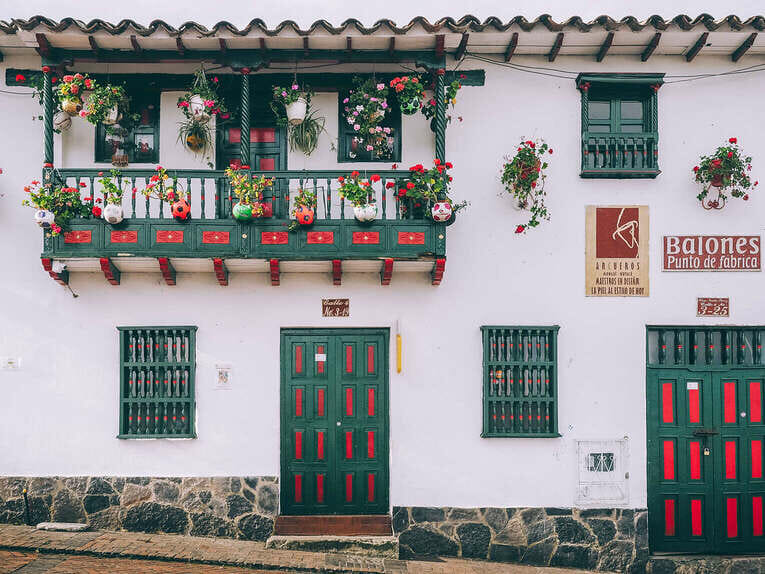 Visit Mongui travel Guide: beautiful heritage village in Boyaca