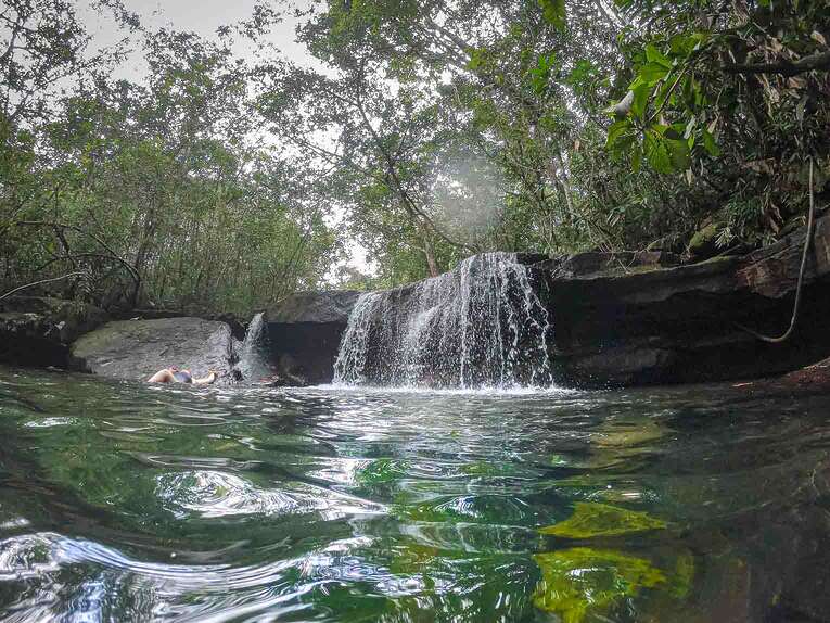 Caño Sabana, the river of 5 colors in Guaviare (the small caño cristales)
