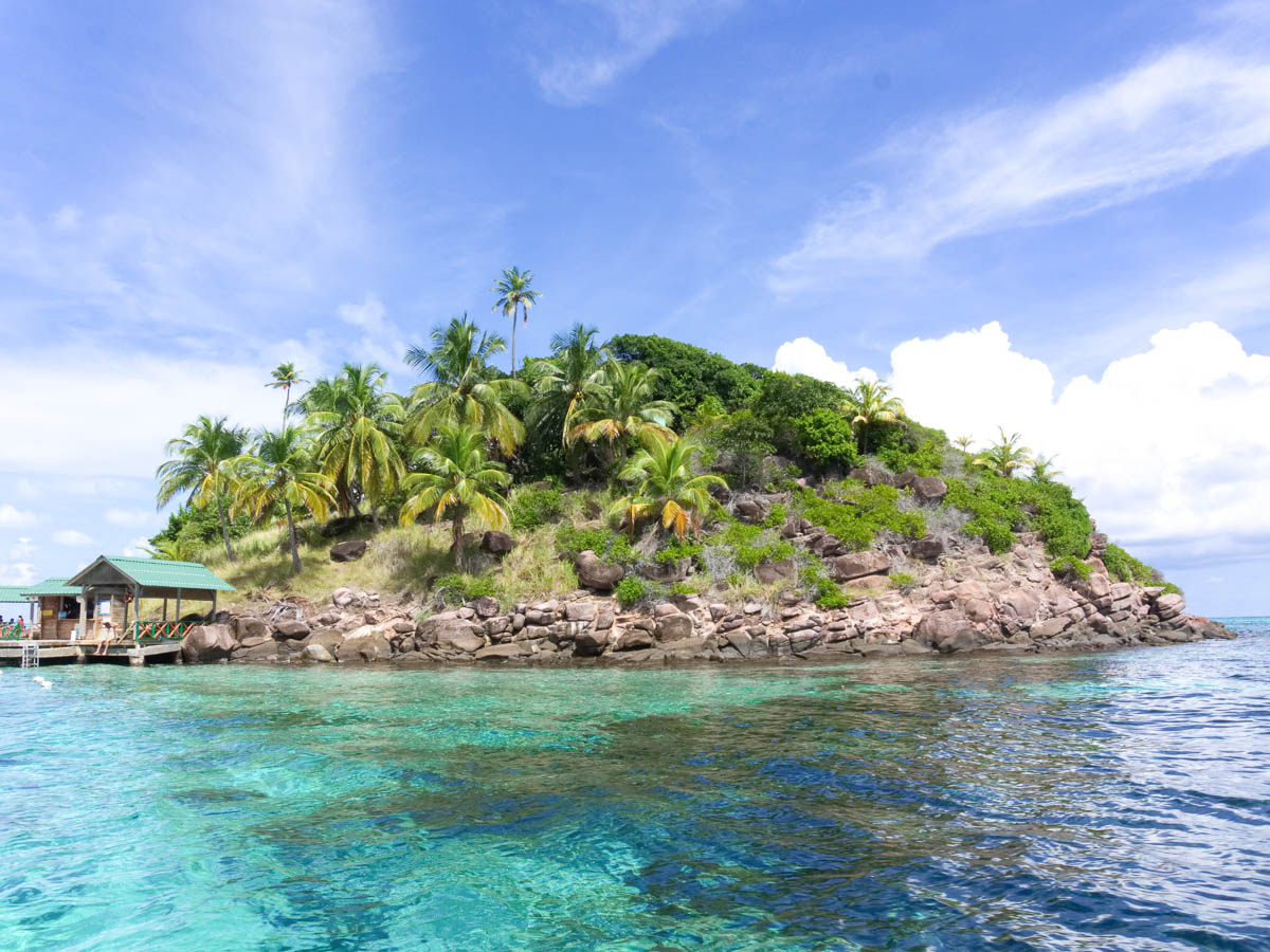 How to get to San Andres and Providencia travel guide How to get to San Andres and Providencia travel guide